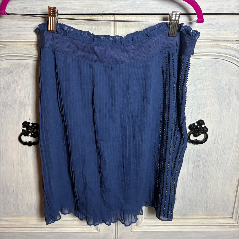 Banana Republic Monogram Navy Pleated Beaded Skirt Academia Preppy Silk‎ Luxury